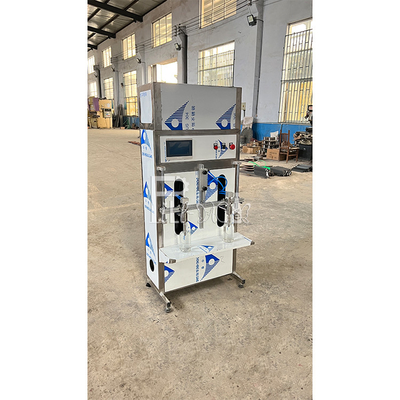 Yarı Otomatik Lineer Sıvı Şişeler Dolum Makinesi Maden Suyu Esansiyel Yağı Tedarikçi