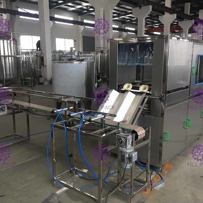 Düğmeler 300 BPH Galon Su Tesisi'ni Kontrol Ediyor Tedarikçi