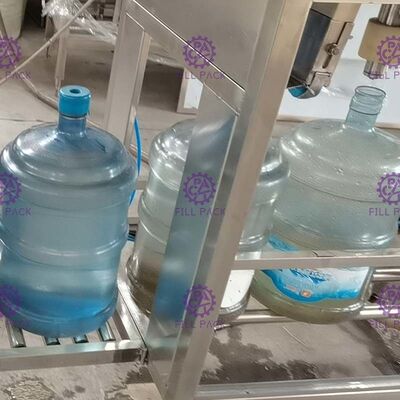 Paslanmaz Çelik 304120 BPH 5 Galon Dolum Makinesi Tedarikçi