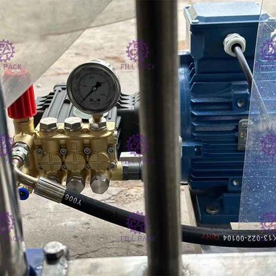 SWXNC-1 Yüksek basınçlı iç yıkama 5 Gallon şişe yıkayıcı dış fırçalama yıkama Tek istasyon Tedarikçi