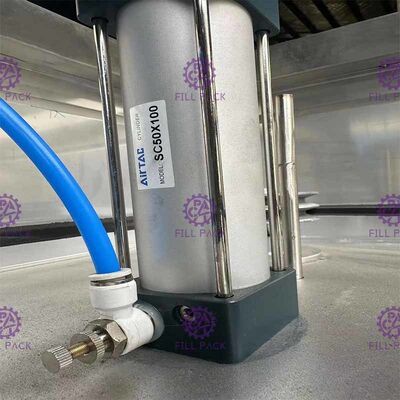 SWXNC-1 Yüksek basınçlı iç yıkama 5 Gallon şişe yıkayıcı dış fırçalama yıkama Tek istasyon Tedarikçi