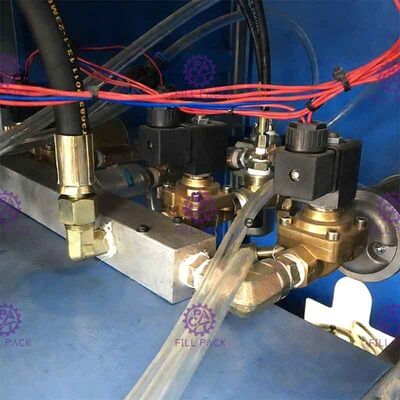 Bir Isıtıcı 120BPH Plastik Şişe Üretim Makinesi Tedarikçi