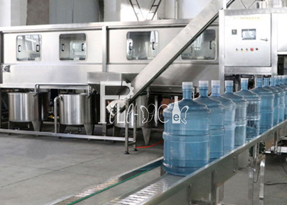 Paslanmaz Çelik 304 1200BPH İçme Suyu Dolum Makinesi Tedarikçi