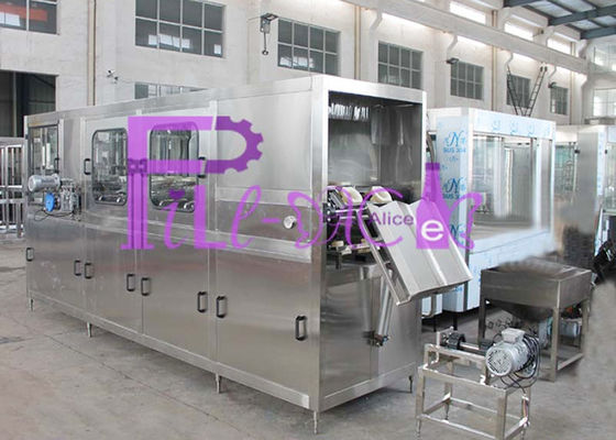 300BPH Yıkama Kapatma 3'ü 1 Arada İçilebilir Su İçin Dolum Makinesi Ünitesi Tedarikçi