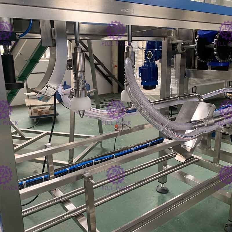 200BPH 3/5 Galon / 20l Yıkama Dolum ve Kapatma Makinası Tedarikçi